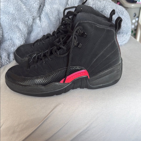 Jordan 12 Retro GG ‘Rush Pink’ Women’s Size 6 - Picture 2 of 3